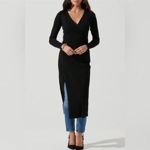 ASTR Cross Front High Slit Long Sweater